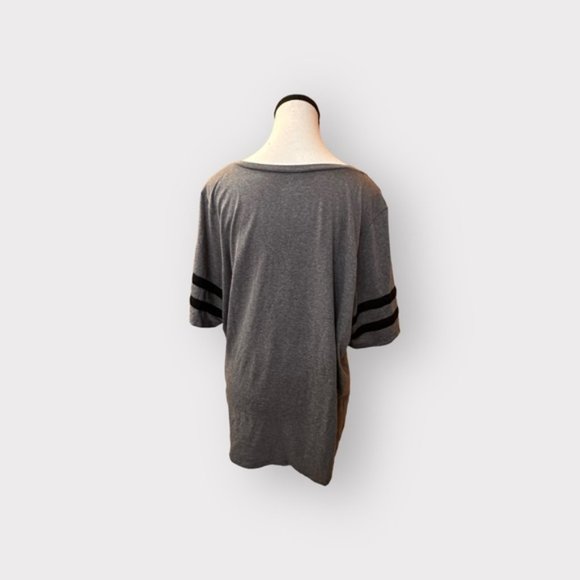 NWOT torrid women’s Football Graphic Tee Done Adulting Heather Grey 1 1X 1XL - Picture 5 of 10